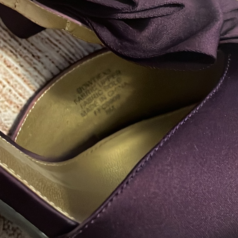 Nine West heels - Picture 6 of 6